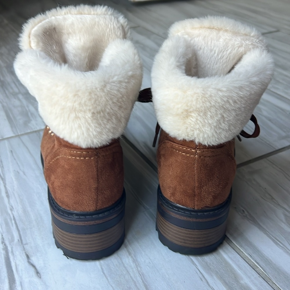 Winter Shearling Suede Booties - Picture 6 of 8
